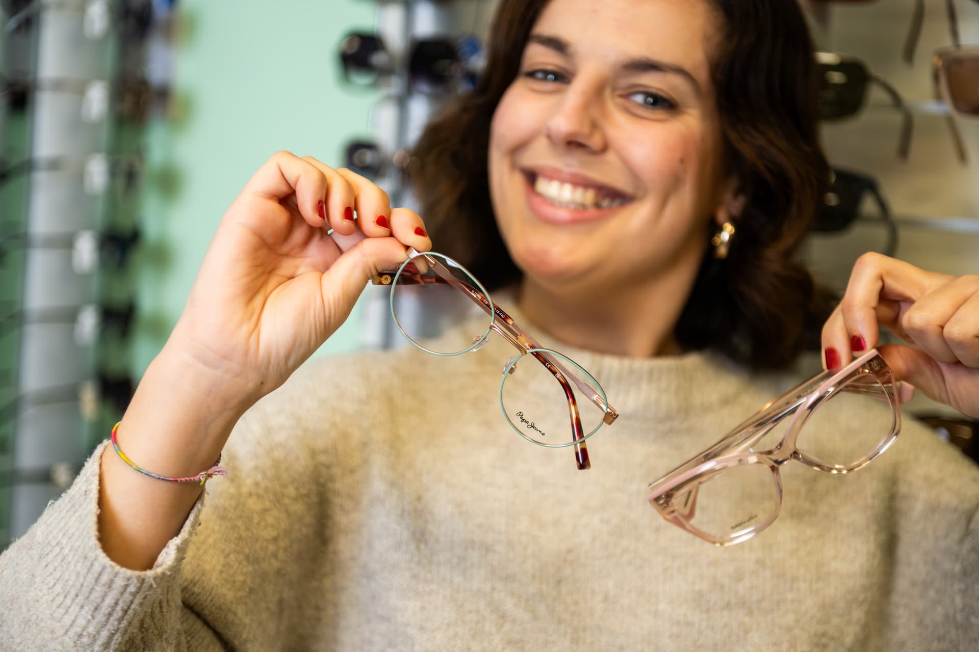 Olladas Centro Óptico - Todo tipo de lentes e lentes de contacto da mellor calidade